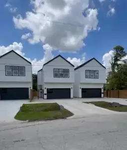New construction Single-Family house 9343 Lavender St, Houston, TX 77016 - image