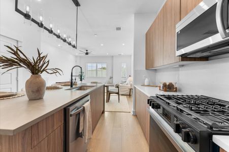 New construction Single-Family house 2305 Springwood Vista Ln, Houston, TX 77055 - image 19