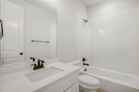 New construction Single-Family house 2227 Prickly Cactus St, Forney, TX 75126 plan 1523 - image 10