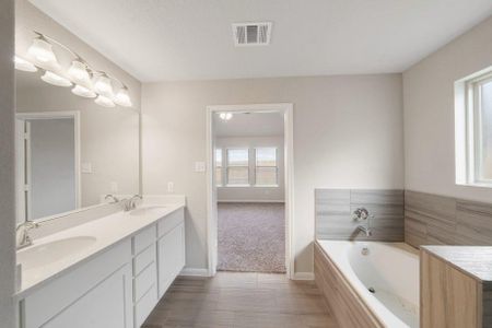 New construction Single-Family house 5320 Latigo Ct, Alvin, TX 77511 plan Avery 2137 C - image 6