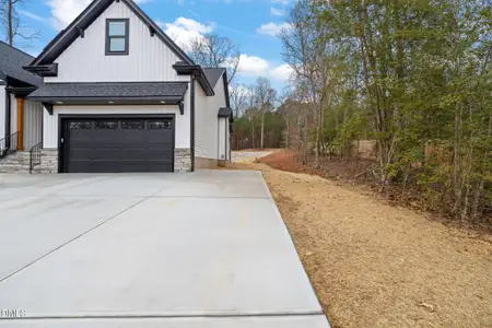New construction Single-Family house 160 Pilot Ridge Rd, Zebulon, NC 27597 - image