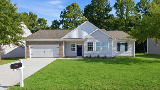 New construction Single-Family house 256 Lake Tyler Dr, New Bern, NC 28560 plan Mills - image