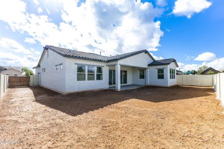 7566 W Gelding Dr-40