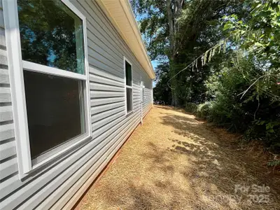 New construction Single-Family house 1126 W Airline Ave, Gastonia, NC 28052 - image