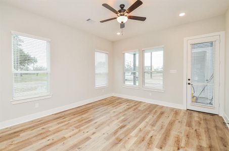 New construction Single-Family house 412 9Th Street St, Hempstead, TX 77445 null- photo 6 6