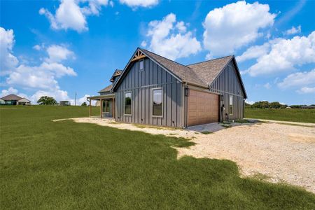 New construction Single-Family house 1150 Doss Rd, Millsap, TX 76066 - image