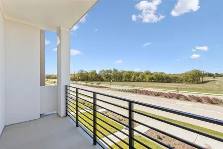 New construction Townhouse house 4035 Bel Air Blvd, Sherman, TX 75090 - image 18