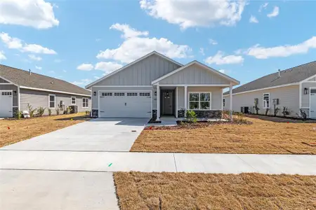 New construction Single-Family house 1035 Sw 67Th Wy, Gainesville, FL 32607 - image