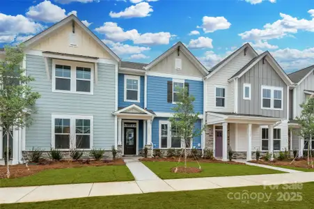 New construction Townhouse house 10507 Boudreaux St, Huntersville, NC 28078 The Lochridge- photo 0