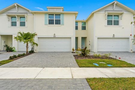 New construction Townhouse house 373 Salisbury Cir, Fort Pierce, FL 34982 - image