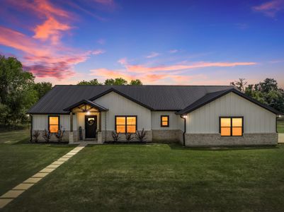 New construction Single-Family house 850 County Rd 322, Rockdale, TX 76567 - image