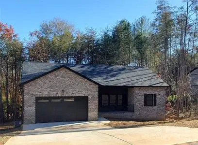 New construction Single-Family house 5751 Selkirk Dr, Hickory, NC 28601 - image