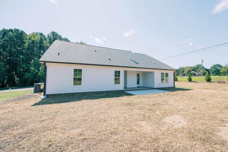 New construction Single-Family house 123 Maple Dr, Erwin, NC 28339 - image