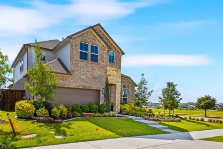 New construction Single-Family house 2025 Roundtree Cir W, Aledo, TX 76008 McKinley- photo 15 15