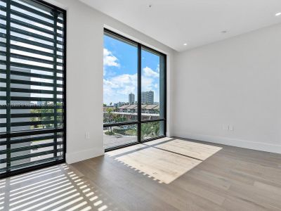 New construction Townhouse house 4014 Ne 167 St, North Miami Beach, FL 33160 Aura- photo 35 35