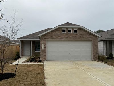 New construction Single-Family house 9031 Song Sparrow Wy, Baytown, TX 77521 null- photo 0