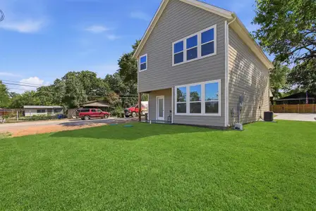 New construction Single-Family house 821 Harness Trl, Granbury, TX 76049 - image