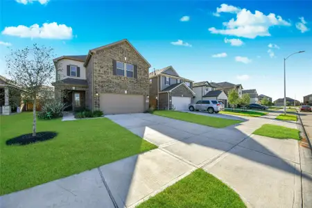 New construction Single-Family house 4852 Sun Falls Dr, Katy, TX 77493 - image