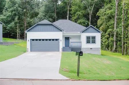New construction Single-Family house 135 Harriette Dr, Stockbridge, GA 30281 - image