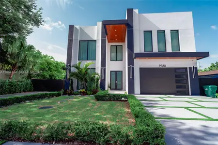 New construction Single-Family house 9330 Sw 34Th St, Miami, FL 33165 - image
