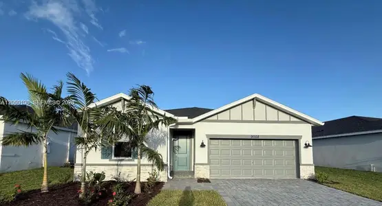 New construction Single-Family house 9008 Dahlia Cir, Port St. Lucie, FL 34986 - image