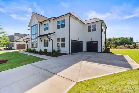 New construction Single-Family house 1012 Courtney Ln, Unit 27, Waxhaw, NC 28173 - image