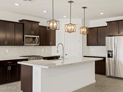 New construction Single-Family house 16076 W Prickly Pear Trl, Surprise, AZ 85387 Sawyer- photo 5 5