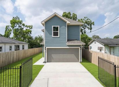 New construction Single-Family house 7983 Ethel St, Houston, TX 77028 - image