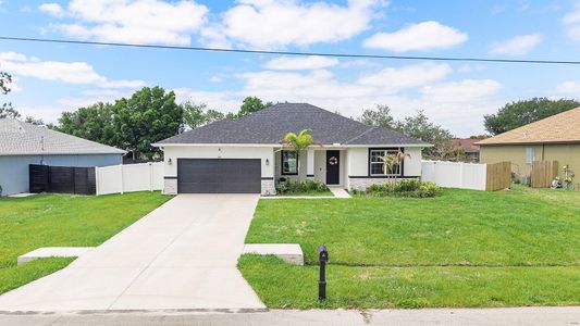 New construction Single-Family house 532 Sw Sansom Ln, Port St. Lucie, FL 34953 - image
