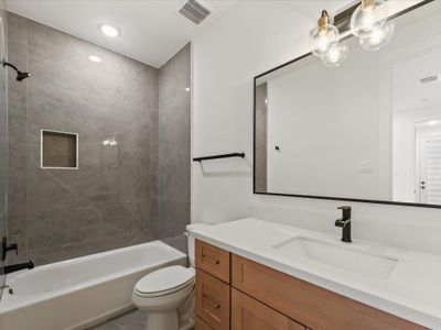 New construction Single-Family house 1804 Del Norte St, Unit E, Houston, TX 77018 - image 6