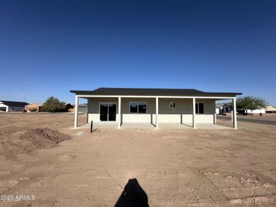 New construction Single-Family house 15931 S Fischer Pl, Arizona City, AZ 85123 - image