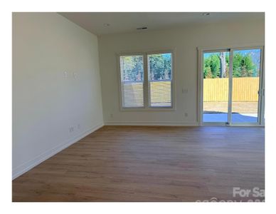 New construction Townhouse house 3922 Sarah Dr, Charlotte, NC 28208 - image 17