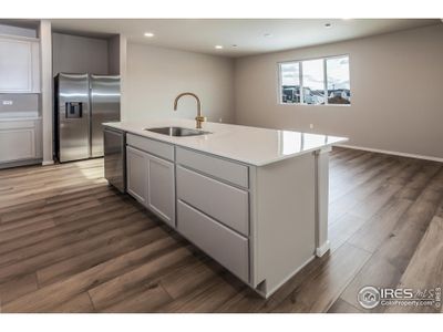 New construction Single-Family house 1590 Sunflower Wy, Johnstown, CO 80534 plan Oakley - image 5