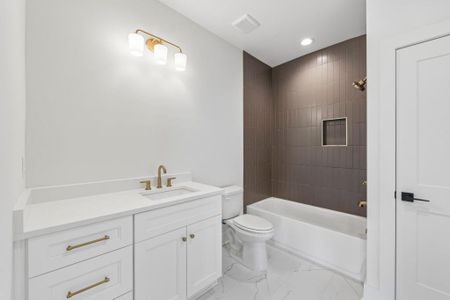 New construction Townhouse house 4810 Moonview Ln, Sugar Hill, GA 30518 - image 16