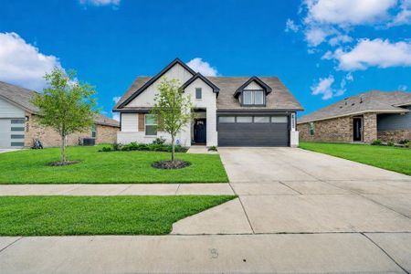 New construction Single-Family house 1520 Forest Park Dr, Alvarado, TX 76009 plan Kingston - image