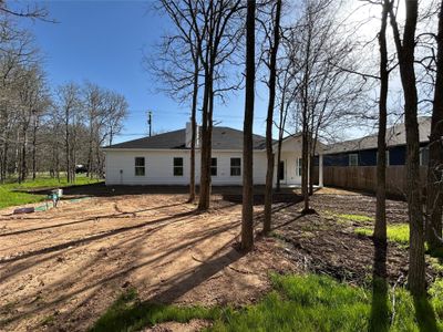 New construction Single-Family house 286 Keanahalululu Ln E, Bastrop, TX 78602 null- photo 27 27