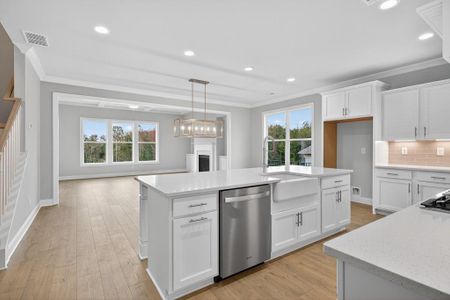 New construction Single-Family house 5579 Spring St, Flowery Branch, GA 30542 plan The Maddox - image 7