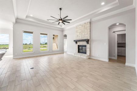 New construction Single-Family house 9545 Lynx Xing, Godley, TX 76044 - image 19