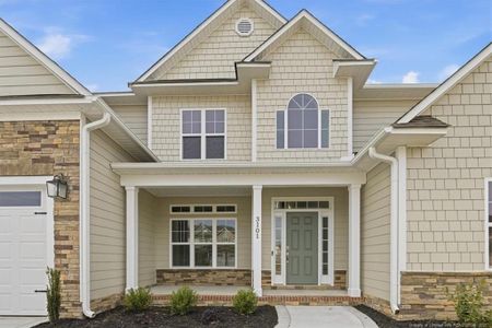 New construction Single-Family house 3101 Cragburn Pl, Fayetteville, NC 28306 plan Sakamoto - image