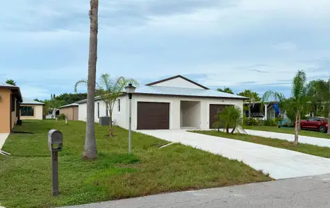New construction Single-Family house 44 Silver Oak Dr, Port St. Lucie, FL 34952 - image