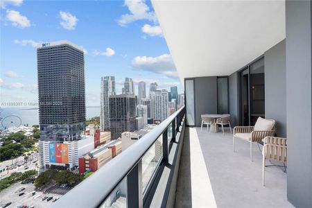 New construction Condo house 159 NE 6th St, Unit 2415, Miami, FL 33132 - image