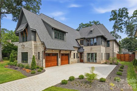 New construction Single-Family house 154 N Canterbury Rd, Charlotte, NC 28211 - image