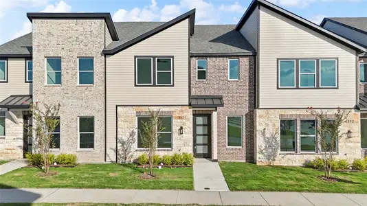 New construction Townhouse house 4321 Centerton Mews, Rowlett, TX 75089 null- photo 0