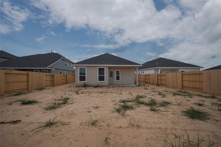 New construction Single-Family house 24716 Lago Bay Ln, Huffman, TX 77336 - image 3