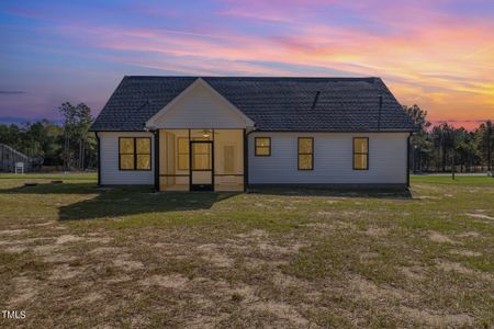 New construction Single-Family house 607 Tuscany Cir, Princeton, NC 27569 null- photo 29 29