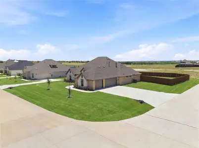 New construction Single-Family house 9545 Lynx Xing, Godley, TX 76044 - image