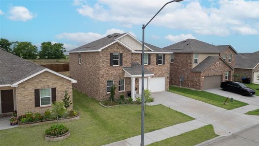 New construction Single-Family house 8321 Bufflehead Dr, Fort Worth, TX 76179 plan Solstice - image