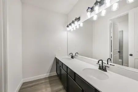 New construction Single-Family house 5611 Camp Creek Rd, Baytown, TX 77523 - image 11