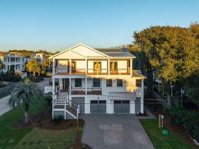 New construction Single-Family house 6 30Th Ave, Isle Of Palms, SC 29451 - image