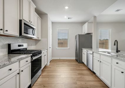 New construction Single-Family house 15793 Bayberry Trace Dr, Conroe, TX 77303 plan Oak - image 9